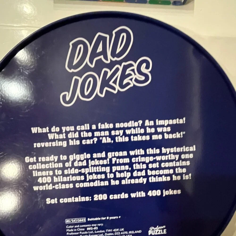 Dad Jokes (400‎ Jokes in a Tin / 365 Days of Jokes Book) (new/kids/x)
